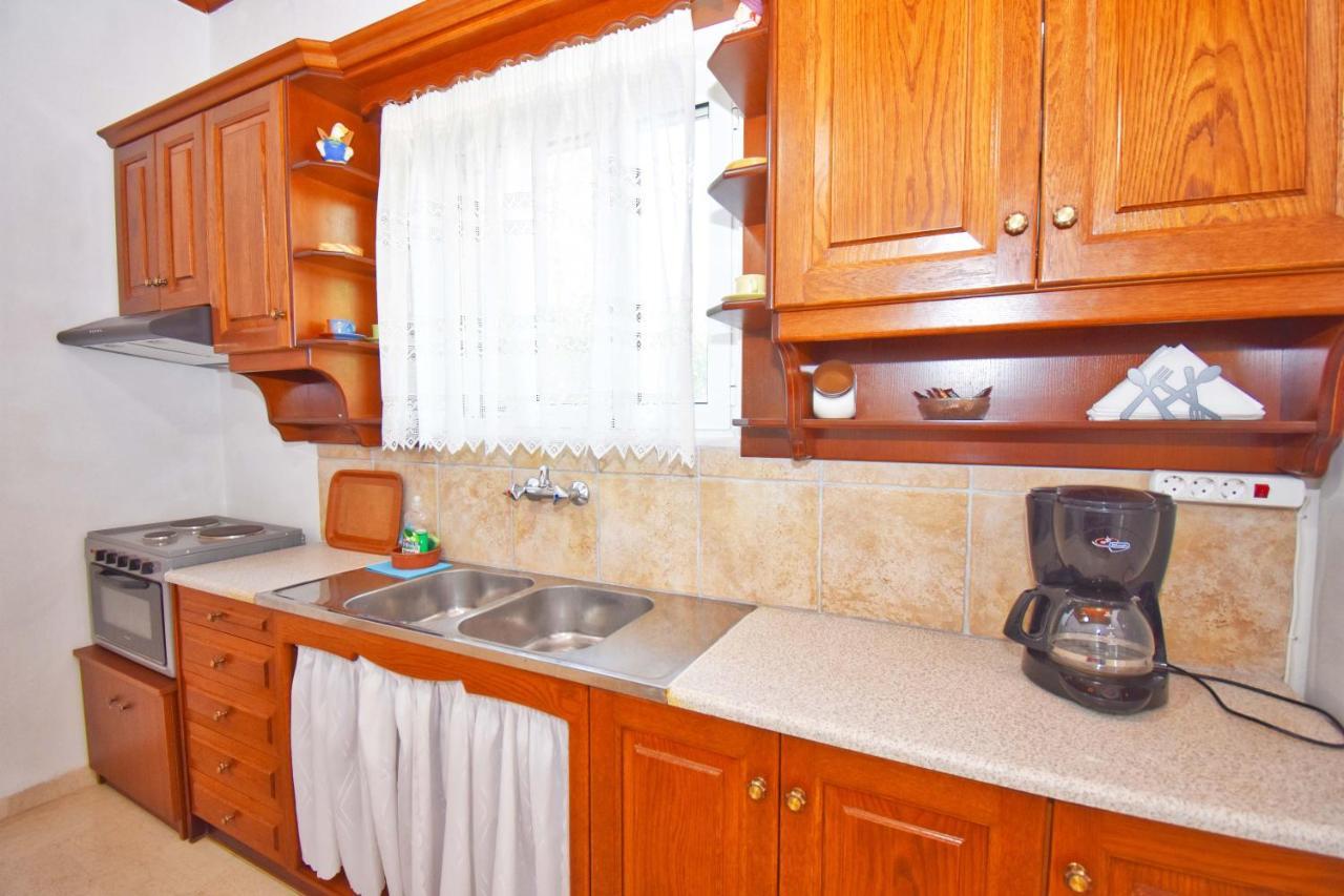 Ninas Cottage Línia المظهر الخارجي الصورة